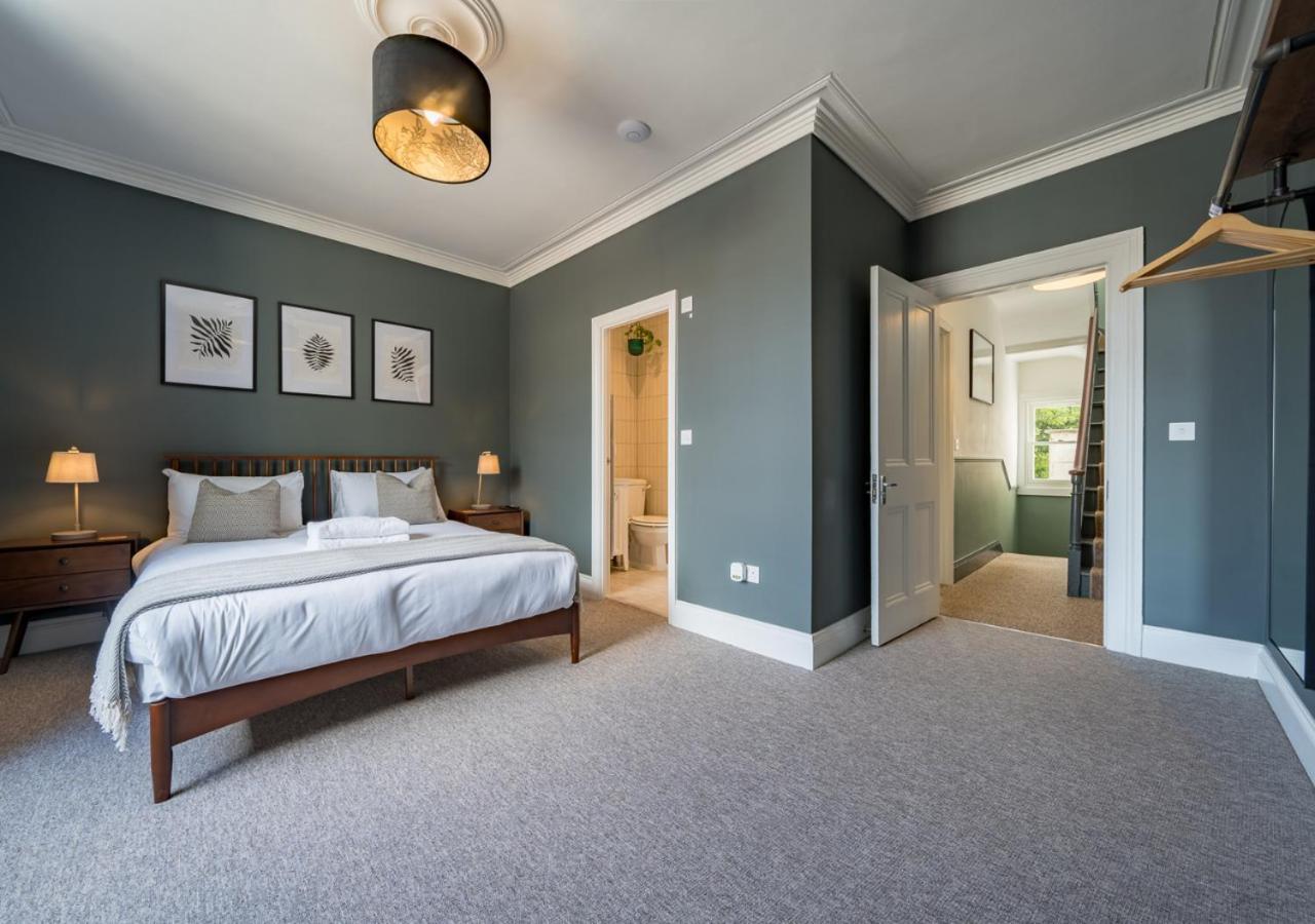 Сasa de vacaciones Premium Designer 4 Bedroom In Clifton - 3 Bathrooms & Cinema Bristol