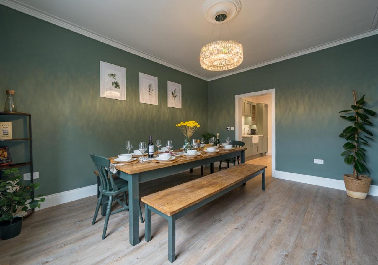Сasa de vacaciones Premium Designer 4 Bedroom In Clifton - 3 Bathrooms & Cinema Bristol