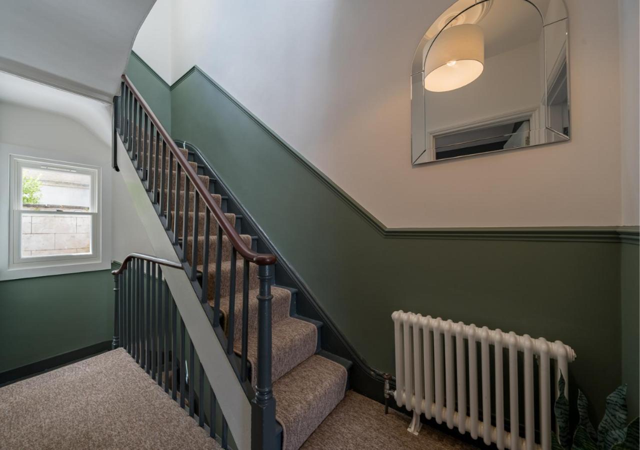 Сasa de vacaciones Premium Designer 4 Bedroom In Clifton - 3 Bathrooms & Cinema
